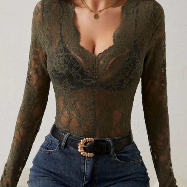 Haut dentelle nylon col V manches longues streetwear