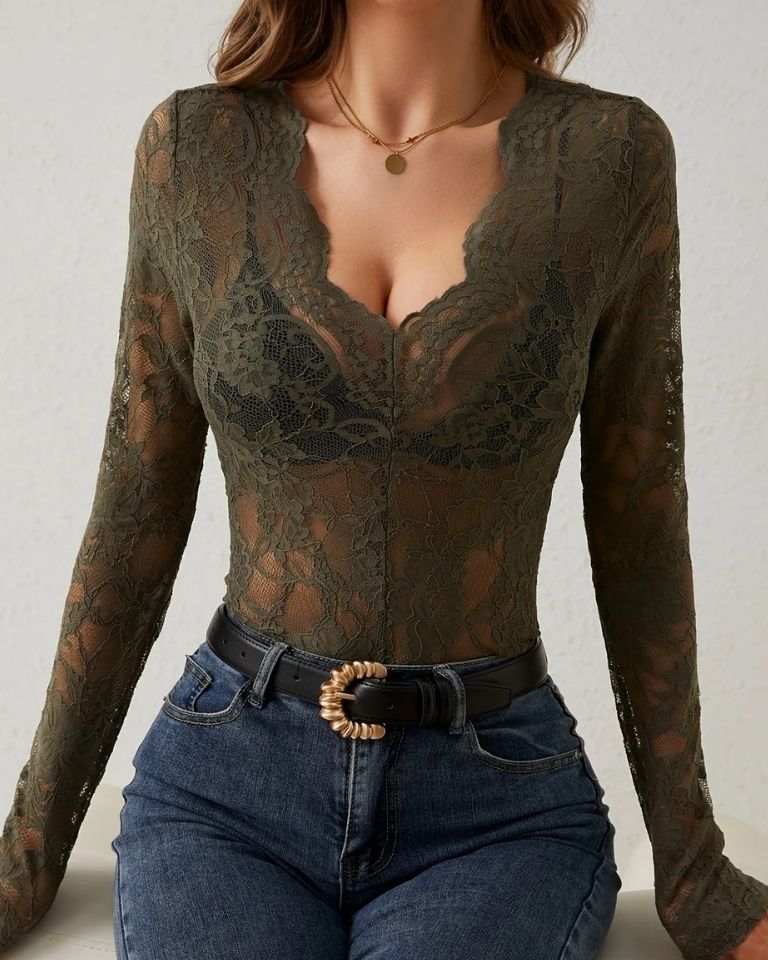 Haut dentelle nylon col V manches longues streetwear